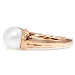 9ct Rose Gold Fresh Water Pearl Ring
