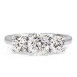 18ct White Gold 3 Stone Diamond Ring