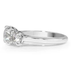 18ct White Gold 3 Stone Diamond Ring