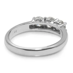 18ct White Gold 3 Stone Diamond Ring