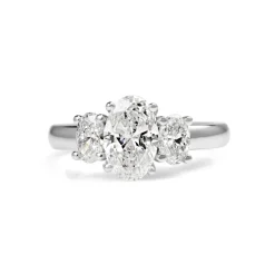 18ct White Gold 3 Stone Oval Diamond Ring