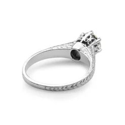 18ct White Gold Antique Style Diamond Solitaire Ring