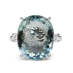 18ct White Gold Aquamarine and Diamond 3 Stone Diamond Ring