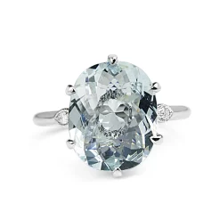 18ct White Gold Aquamarine and Diamond Ring