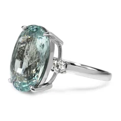 18ct White Gold Aquamarine and Diamond 3 Stone Diamond Ring