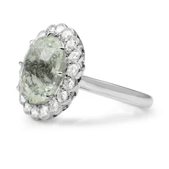18ct White Gold Aquamarine and Diamond Daisy Ring