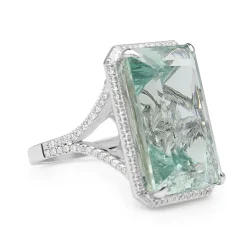 18ct White Gold Aquamarine and Diamond Ring