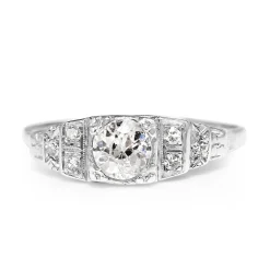 18ct White Gold Art Deco Diamond Ring