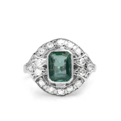 18ct White Gold Art Deco Emerald and Diamond Ring