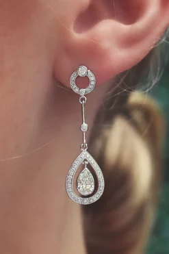 18ct White Gold Art Deco Style Diamond Drop Earrings