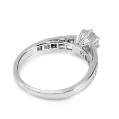 18ct White Gold Brilliant and Princess Cut Solitaire Diamond Ring