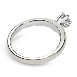 18ct White Gold .45ct Solitaire Diamond Ring