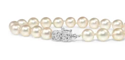 18ct White Gold Cultured Pearl Bracelet with Diamond Clasp