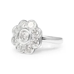 18ct White Gold Daisy Diamond Ring