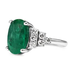 18ct White Gold Deco Style 3.95 Emerald and Diamond Ring