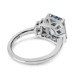 9ct White Gold Deco Style Aquamarine and Diamond Stepped Down Ring