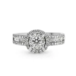 18ct White Gold Diamond Cluster Ring