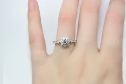 9ct White Gold Diamond Cluster Ring