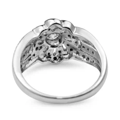 18ct White Gold Diamond Daisy Style Ring