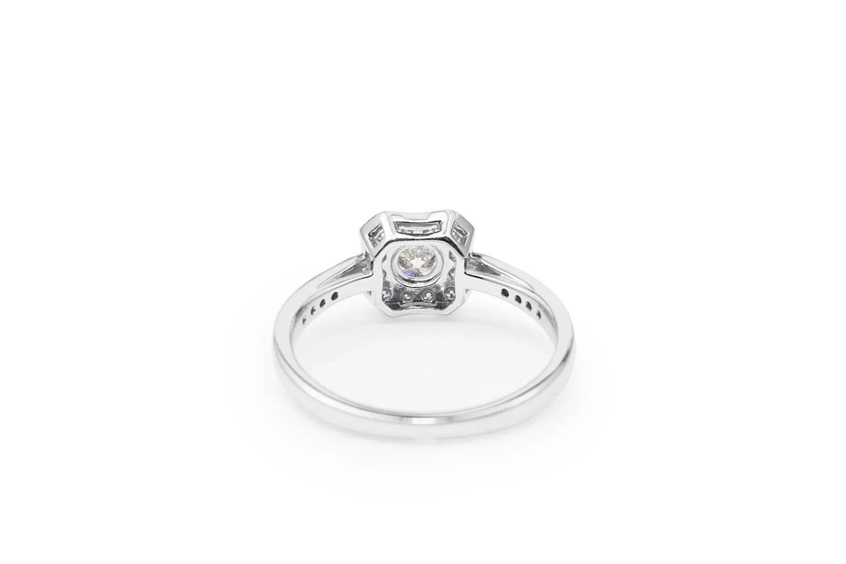 18ct White Gold Diamond Halo Ring