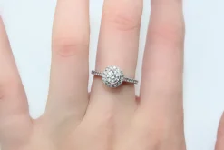 18ct White Gold Diamond Halo Ring