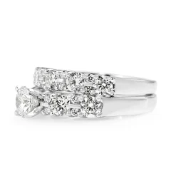 18ct White Gold Diamond Ring