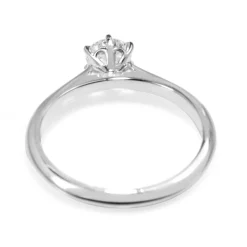 18ct White Gold Diamond Solitaire Ring