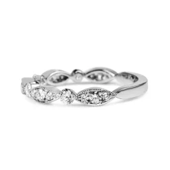 18ct White Gold Diamond Vintage Style Band