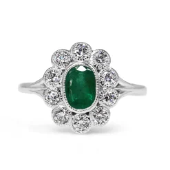 9ct White Gold Emerald and Diamond Daisy Flower Ring