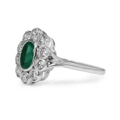 9ct White Gold Emerald and Diamond Daisy Flower Ring