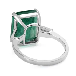 18ct White Gold Emerald and Diamond Solitaire Ring