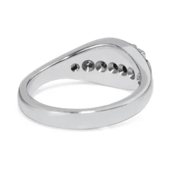 18ct White Gold Emerald and Round Cut Diamond Ring
