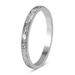 18ct White Gold Engraved Wedding Band
