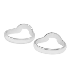 18ct White Gold Fitted Band Ring Set