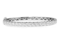 9ct White Gold Hinged 4.05ct Diamond Bangle