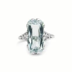 14ct White Gold Late Art Deco Aquamarine Filigree Ring