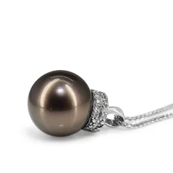 18ct White Gold 14mm Tahitian Pearl and Diamond Necklace