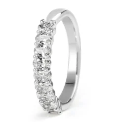 18ct White Gold Oval 9 Stone Diamond Band Ring