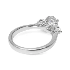 18ct White Gold Oval and Brilliant Cut Diamond 3 Stone Ring