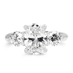 18ct White Gold Oval and Round Diamond 3 Stone Ring