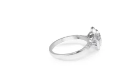 18ct White Gold Oval Diamond Halo Ring