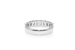 18ct White Gold Oval Diamond Band