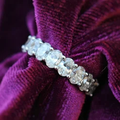 18ct White Gold Oval Diamond Band