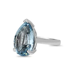 18ct White Gold Pear Aquamarine Solitaire Ring