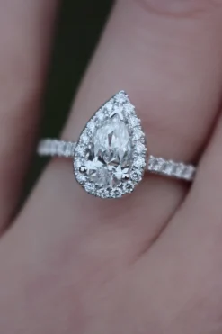 18ct White Gold Pear Diamond Halo Ring