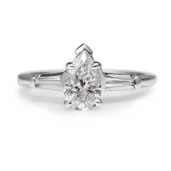 14ct White Gold Pear Solitaire Diamond Ring