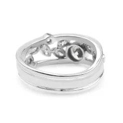 9ct White Gold Pierced Out Diamond Band Ring