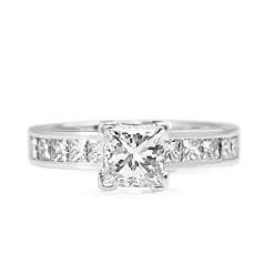 18ct White Gold Princess Cut Diamond Solitaire Ring