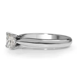 18ct White Gold Princess Cut Diamond Solitaire Ring