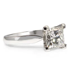 18ct White Gold Princess Cut Diamond Solitaire